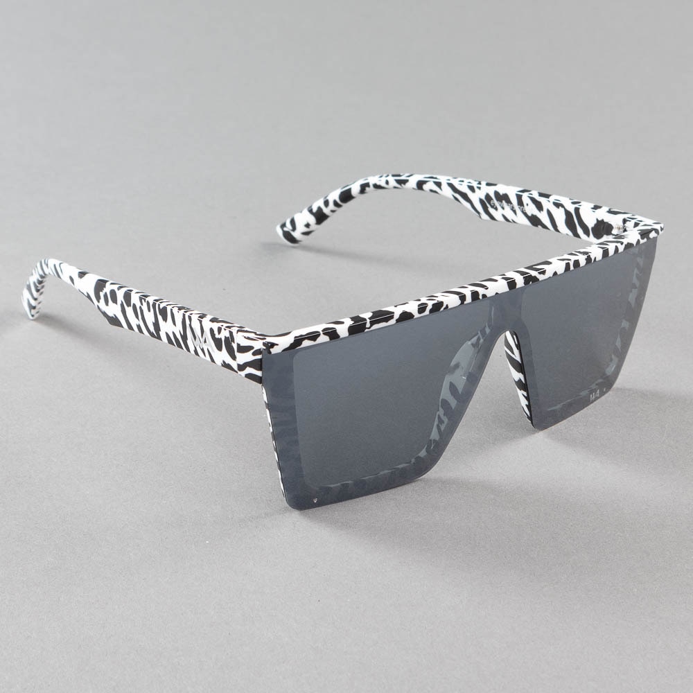 https://www.eyewearstore.se/pub_images/original/510-100033-solglasogon-sunglasses-weahl-ahlstar-leopard-eyewearstore.jpg