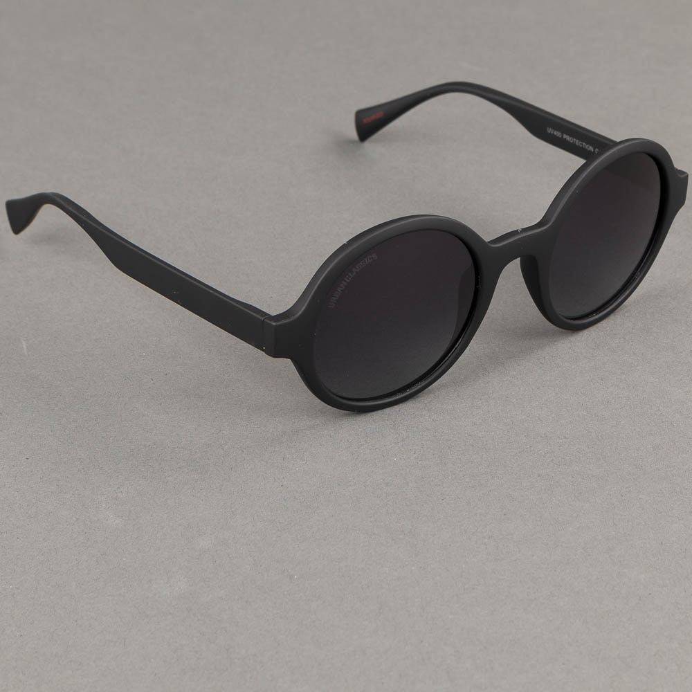 https://www.eyewearstore.se/pub_images/original/517-500016-solglasogon-urban-classics-sunglasses-retro-funk-eyewearstore.jpg