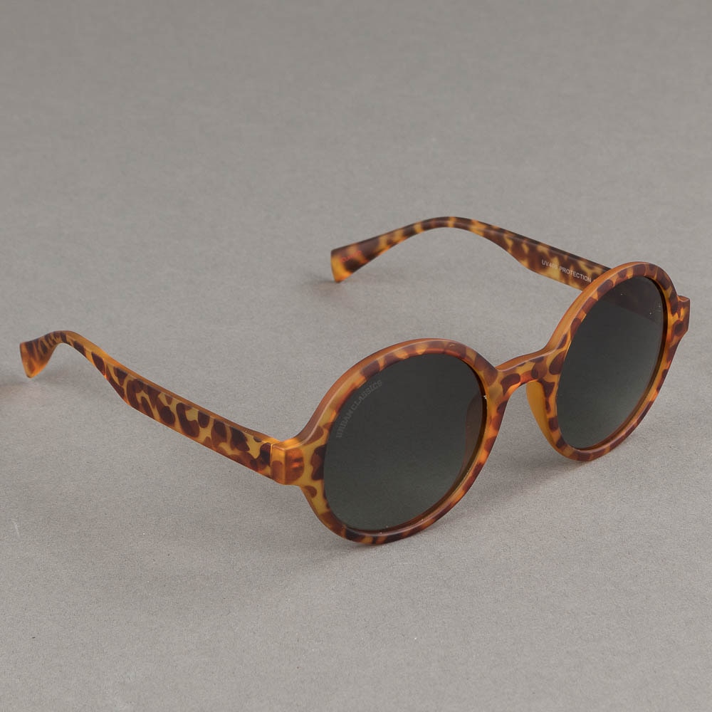https://www.eyewearstore.se/pub_images/original/517-500021-solglasogon-urban-classics-sunglasses-retro-funk-eyewearstore.jpg