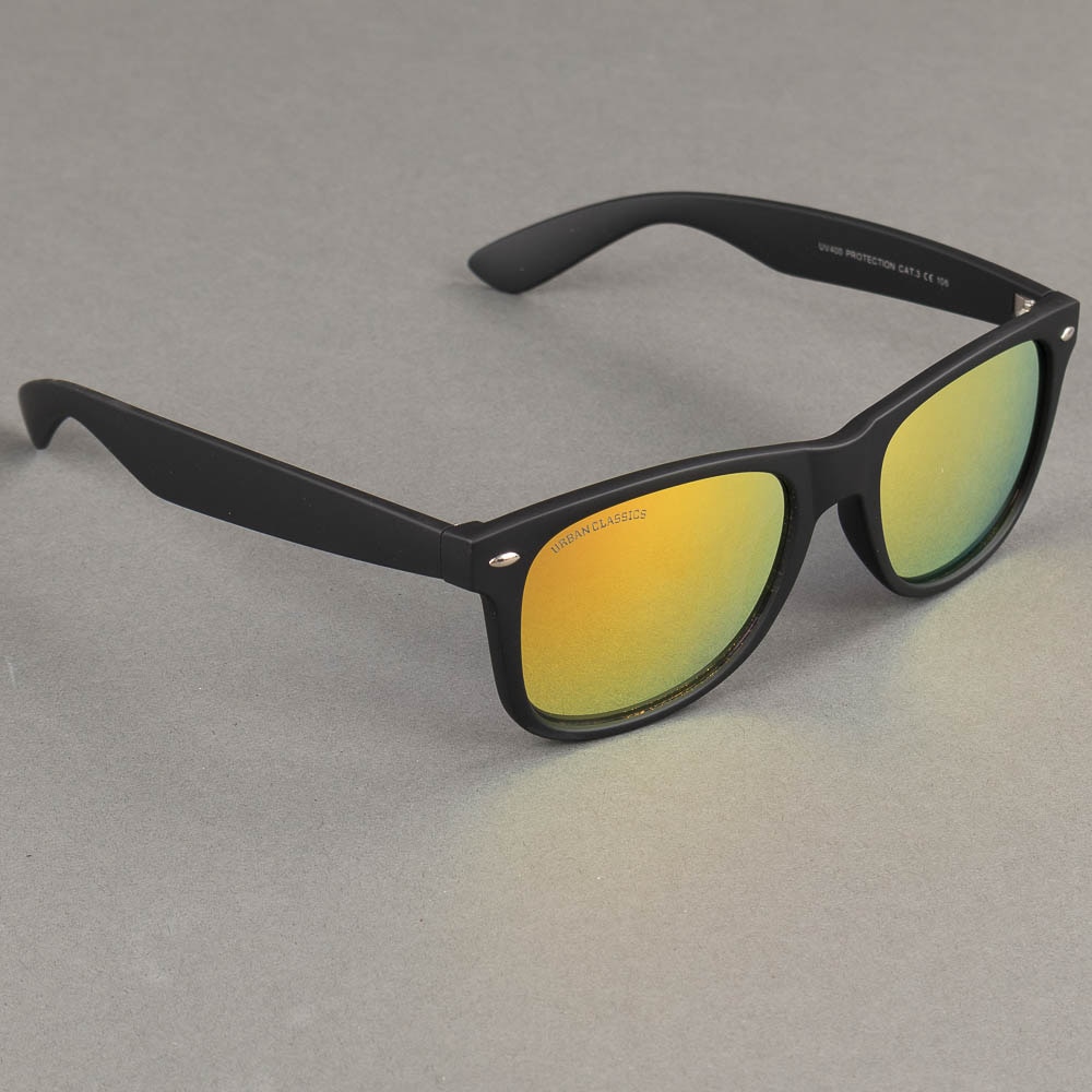 https://www.eyewearstore.se/pub_images/original/517-500026-solglasogon-urban-classics-sunglasses-likoma-eyewearstore.jpg
