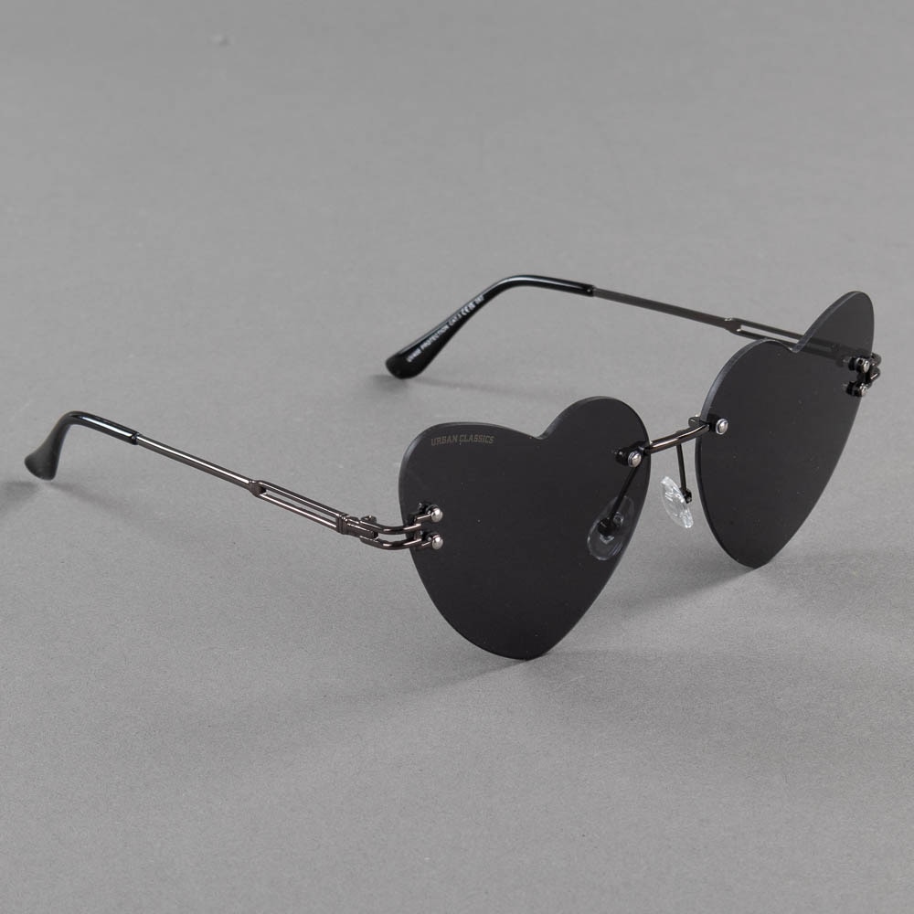 https://www.eyewearstore.se/pub_images/original/517-500049-solglasogon-sunglasses-urban-classic-heart-hjarta-eyewearstore.jpg