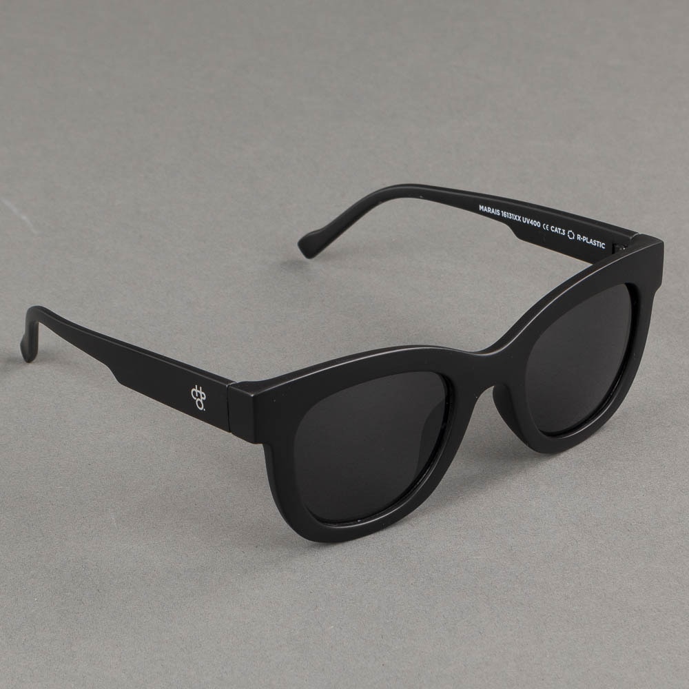 https://www.eyewearstore.se/pub_images/original/519-500005-solglasogon-sunglasses-CHPO-Marais-16131XX-eyewearstore.jpg
