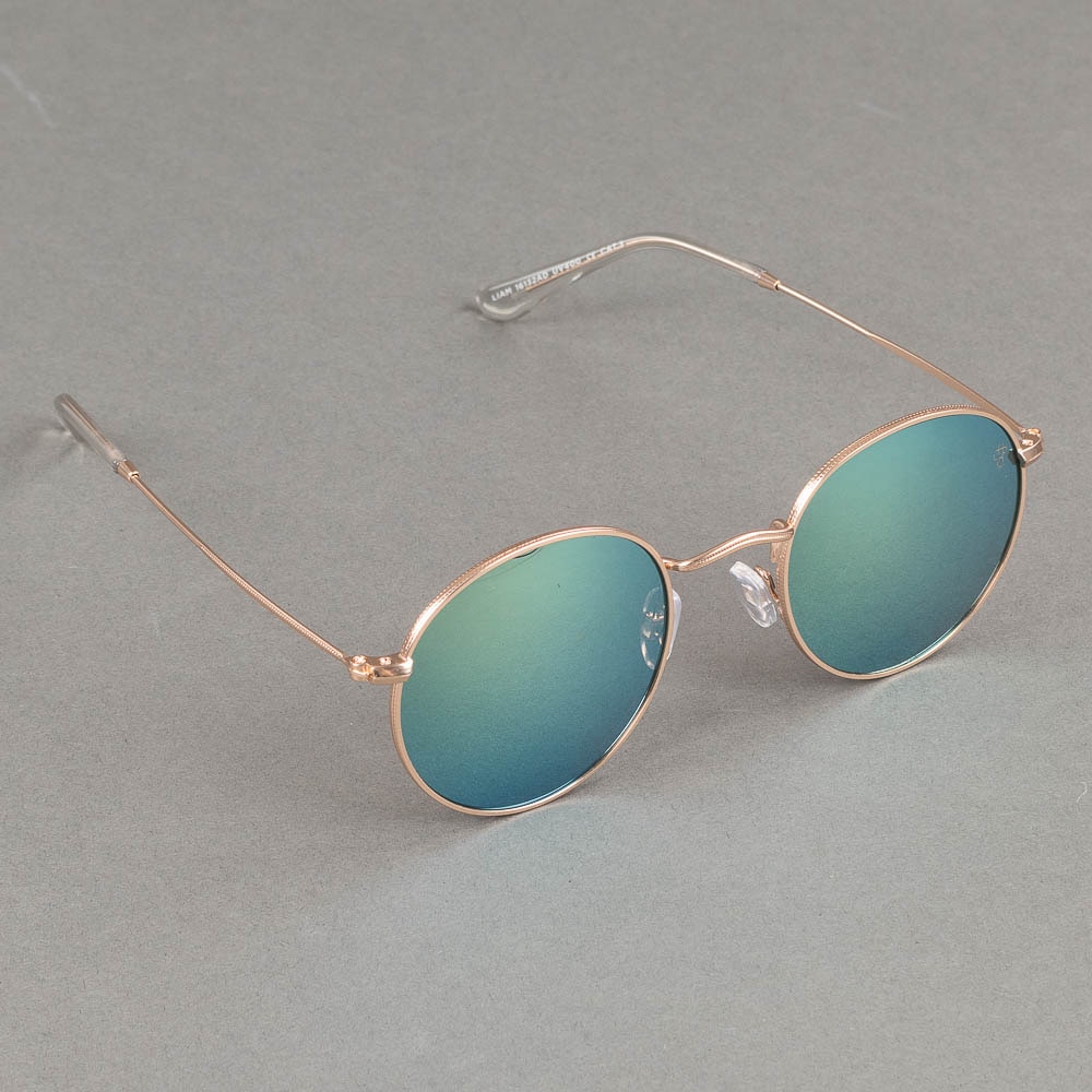 https://www.eyewearstore.se/pub_images/original/519-500010-solglasogon-sunglasses-CHPO-liam-16132AD-eyewearstore.jpg
