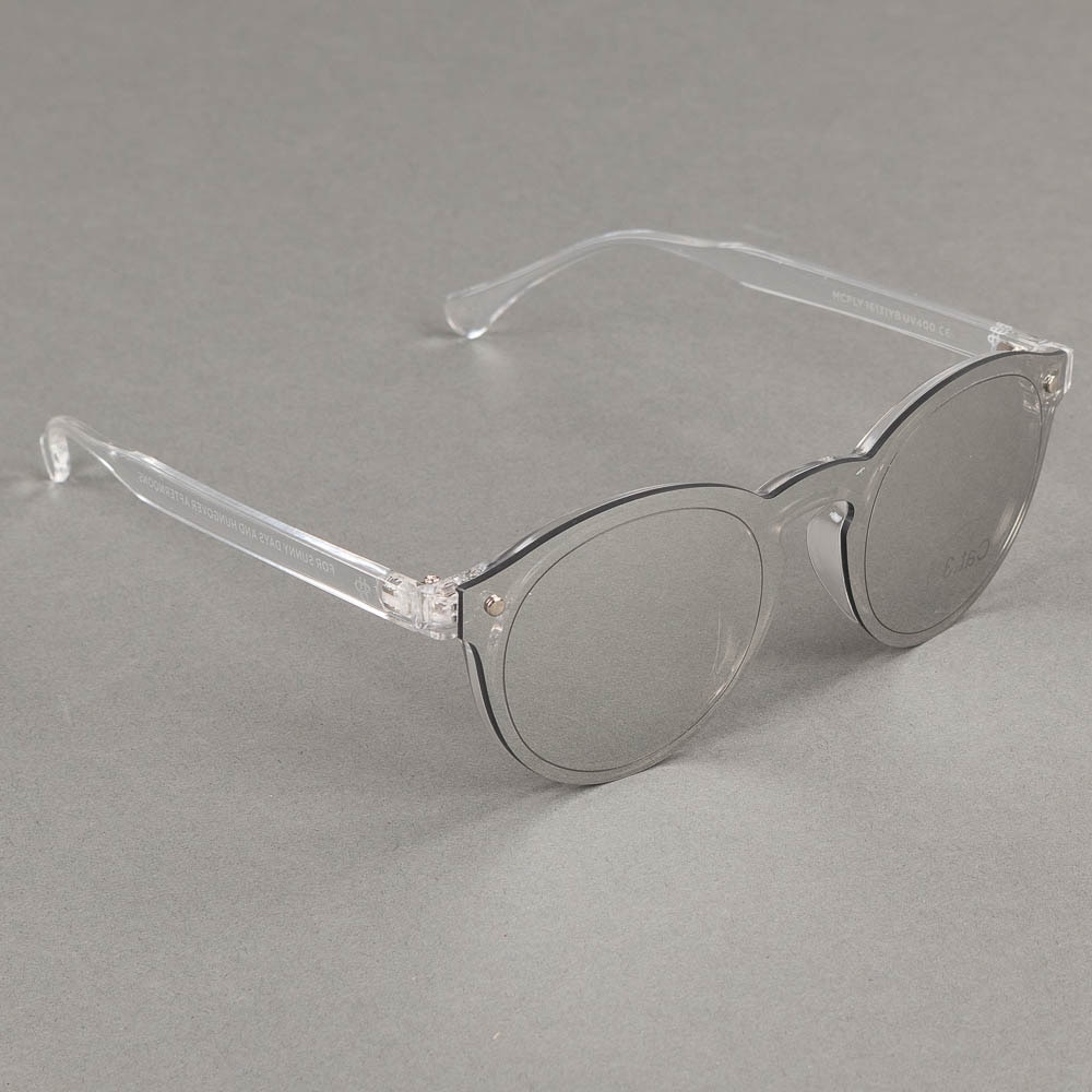 https://www.eyewearstore.se/pub_images/original/519-500014-solglasogon-sunglasses-CHPO-McFly-16131YB-eyewearstore.jpg