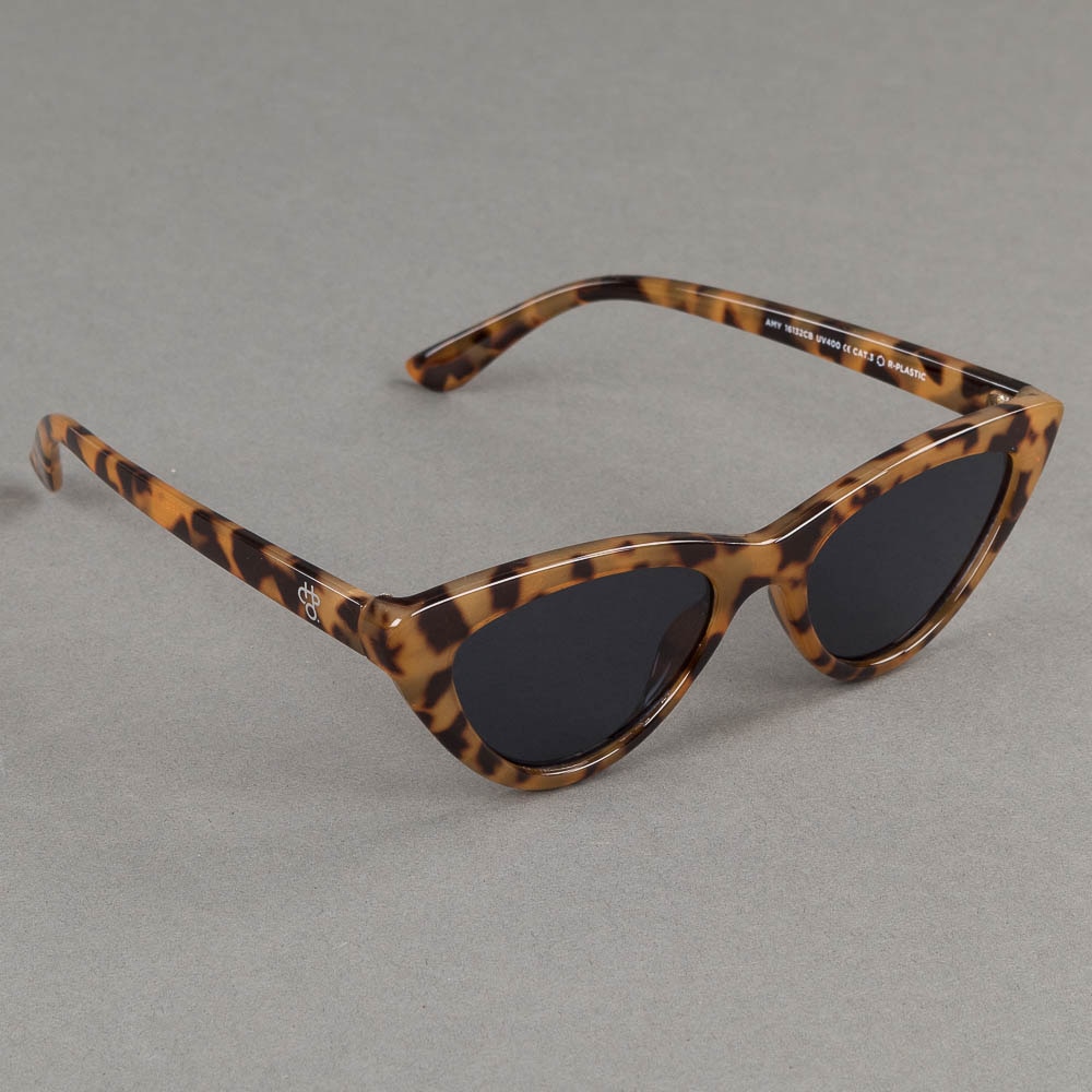 https://www.eyewearstore.se/pub_images/original/519-500019-solglasogon-sunglasses-CHPO-amy-16132CB-eyewearstore.jpg