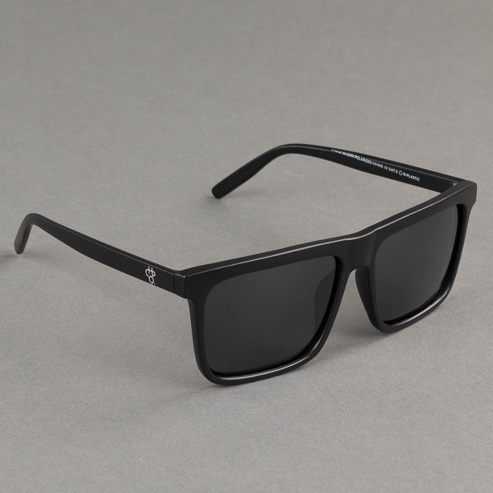 https://www.eyewearstore.se/pub_images/original/519-500041-solglasogon-sunglasses-CHPO-bruce-16132HH-eyewearstore.jpg